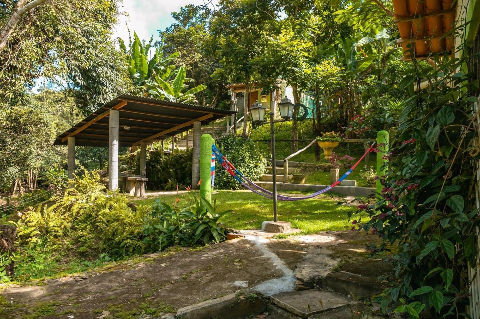 Saira Recanto De Serra Mulungu  Buitenkant foto
